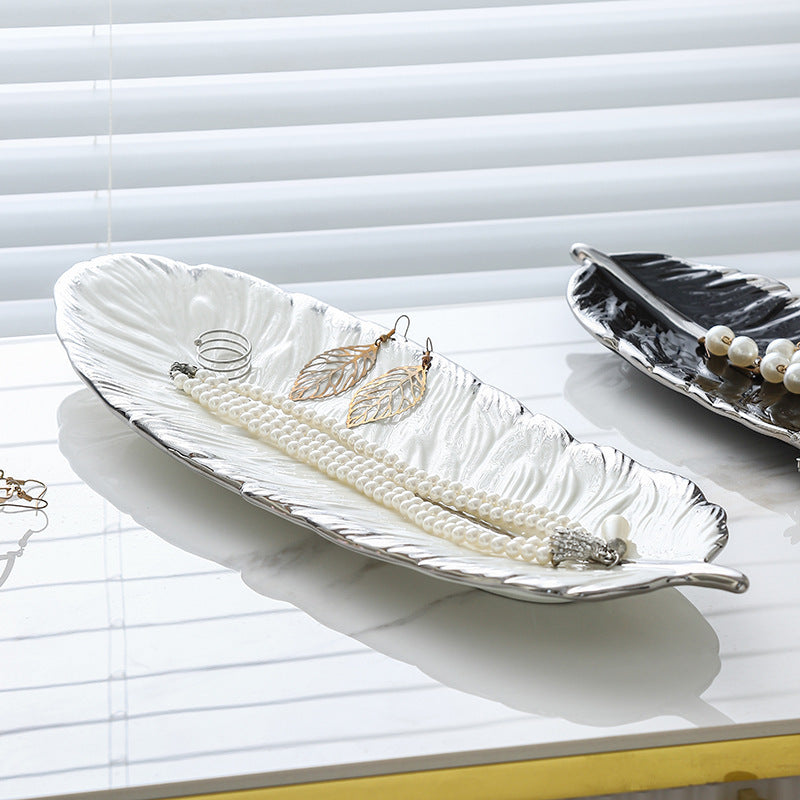 Monochrome Plume Jewelry Tray