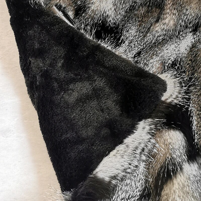 Pavo Real Faux Fur Throw