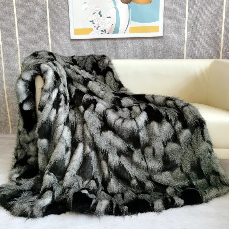 Pavo Real Faux Fur Throw