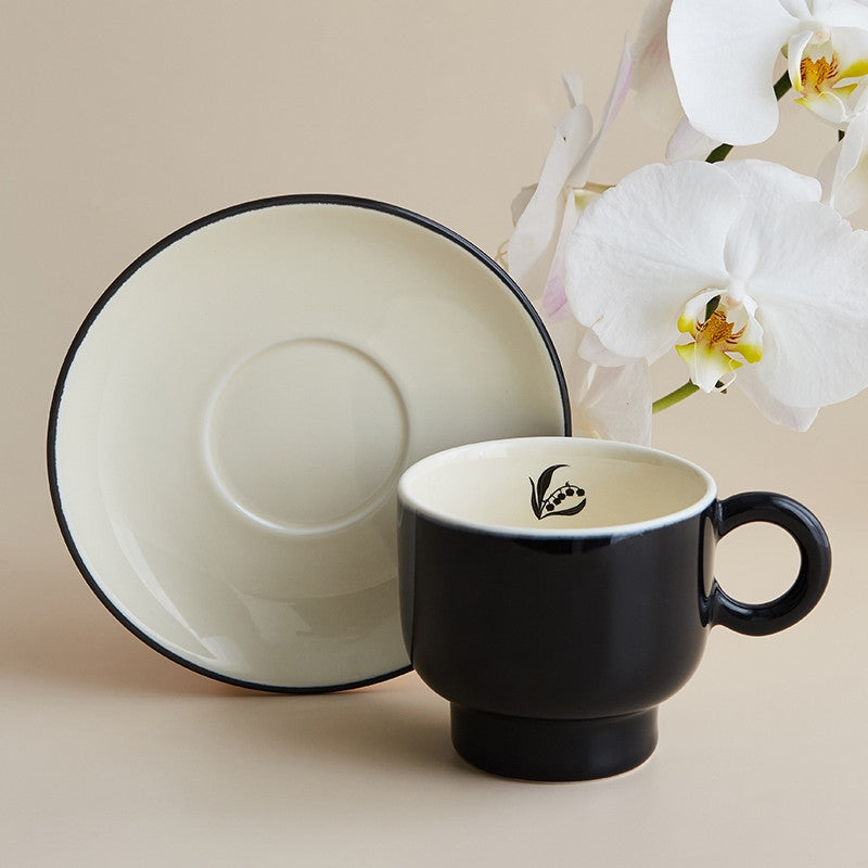 Modern Lily Coffee Set