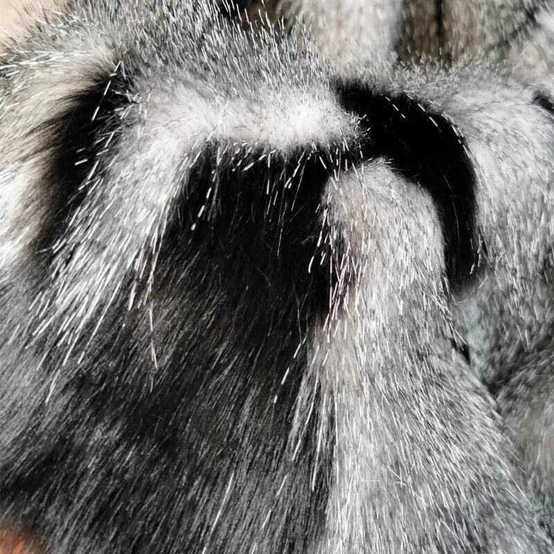 Pavo Real Faux Fur Throw