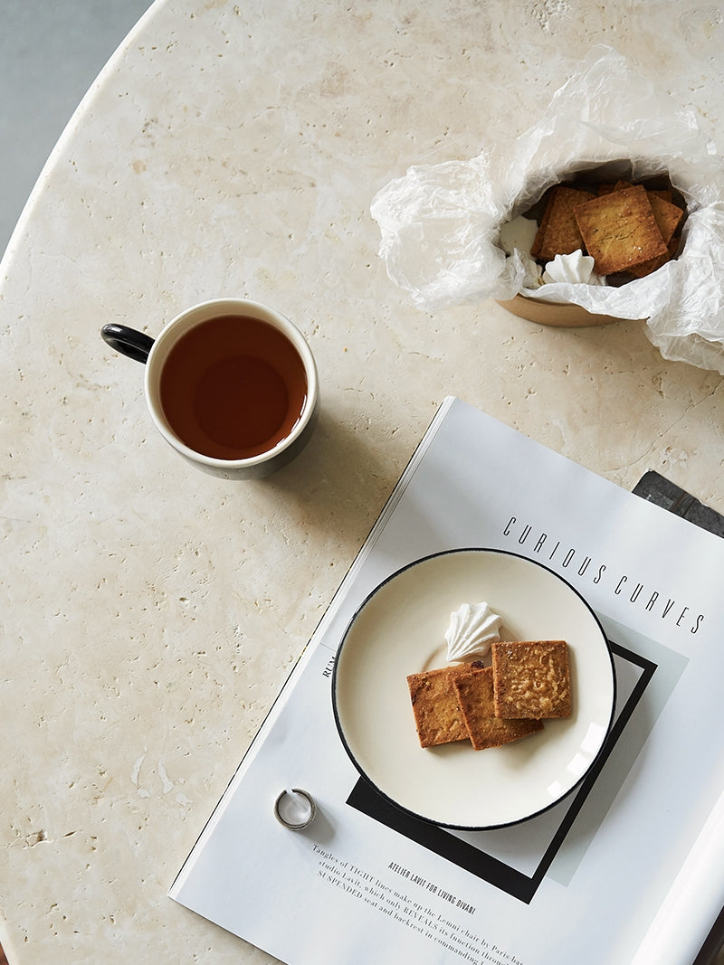 Modern Lily Coffee Set